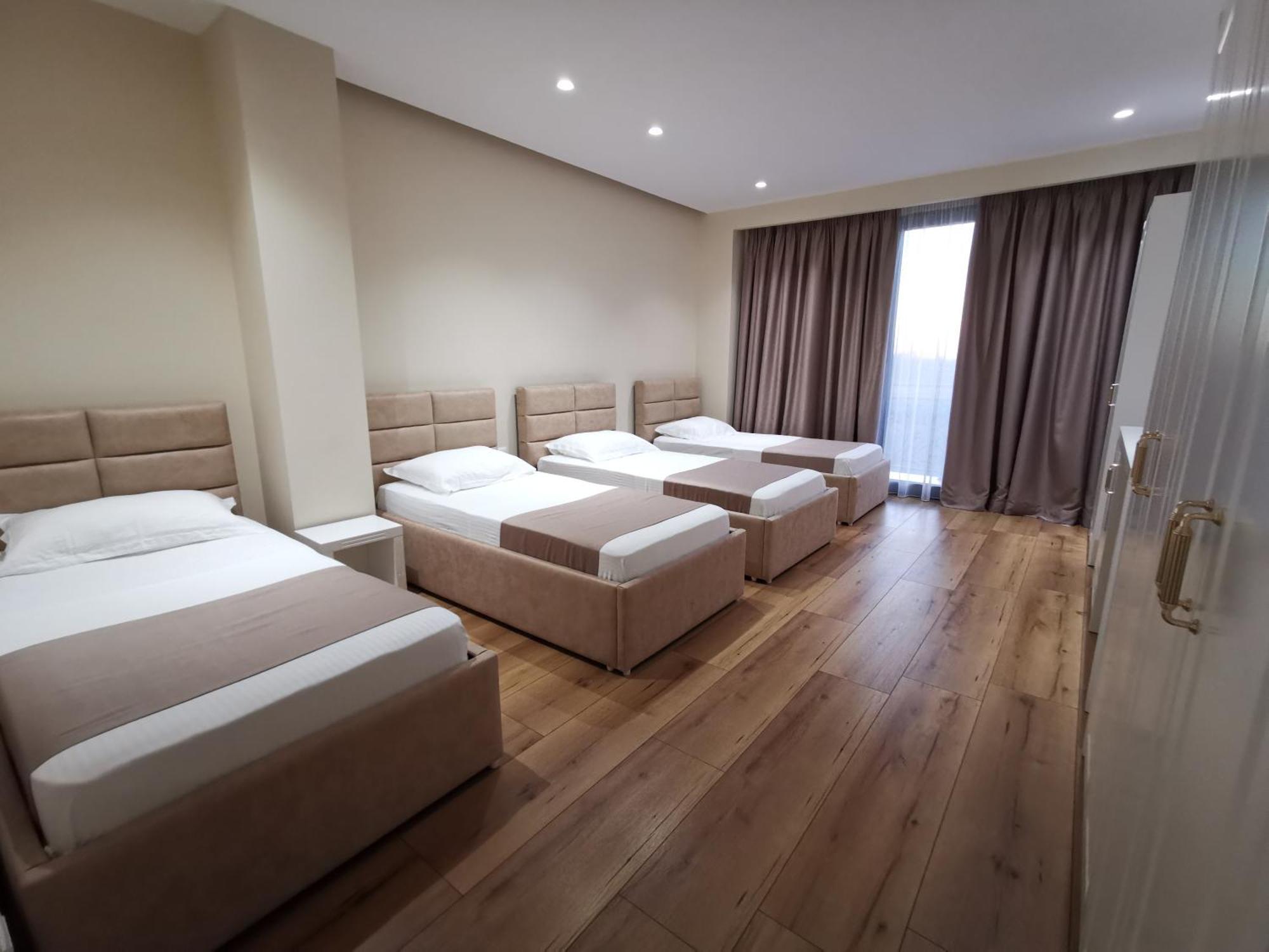 Te Aldo Hotel Kuraten Ngoại thất bức ảnh