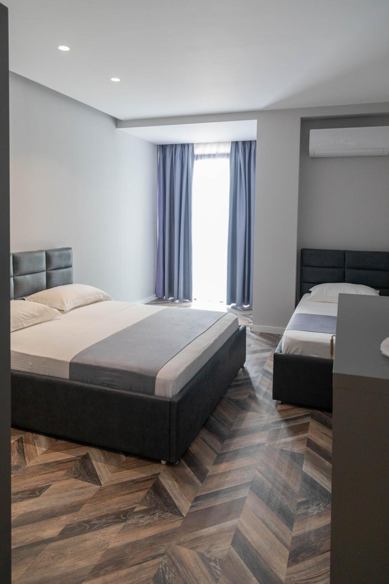 Te Aldo Hotel Kuraten Ngoại thất bức ảnh